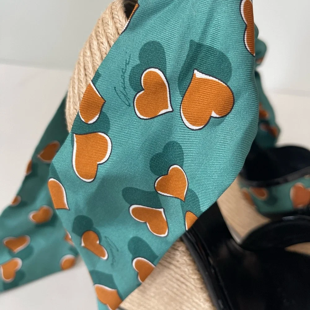 AUTHENTIC GUCCI WEDGE SANDALS